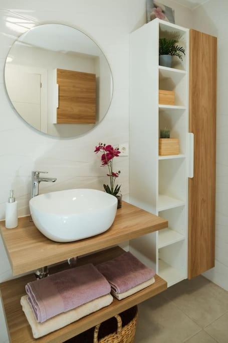 Aguamarina Senator Apartment